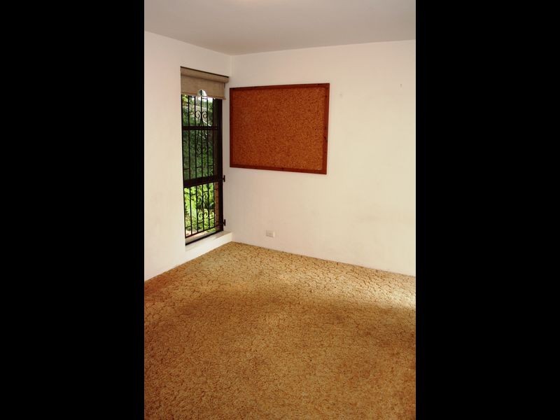 1/14 Bishop Street, St Lucia QLD 4067