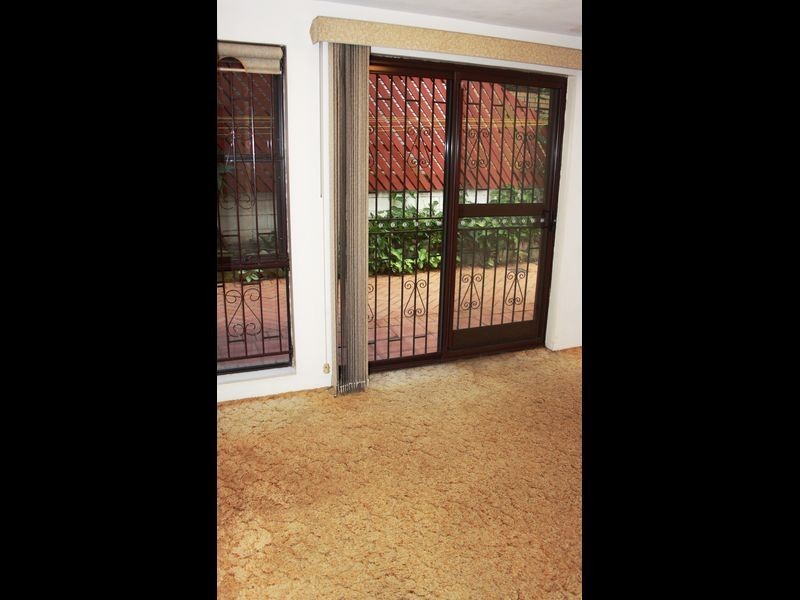 1/14 Bishop Street, St Lucia QLD 4067