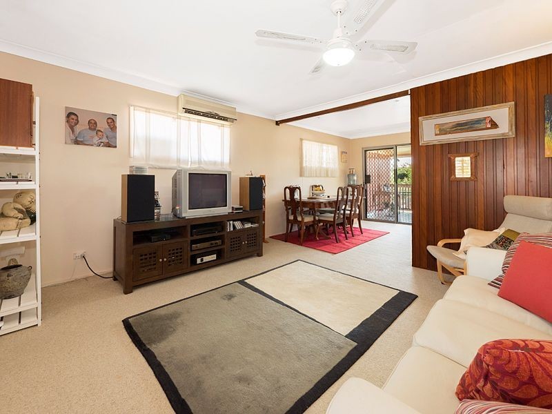 126 Borden Street, Sherwood QLD 4075