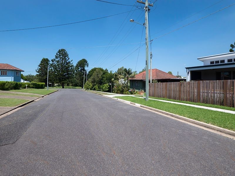 126 Borden Street, Sherwood QLD 4075