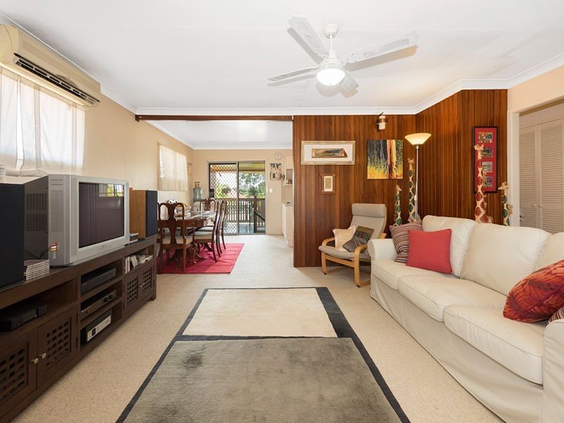 126 Borden Street, Sherwood QLD 4075