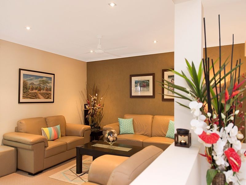 49 Westaway Crescent, Bellbowrie QLD 4070