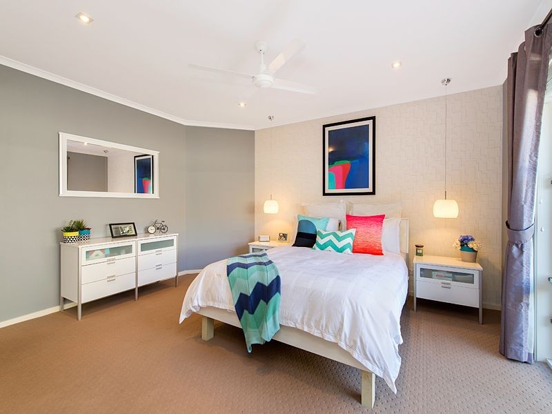 49 Westaway Crescent, Bellbowrie QLD 4070