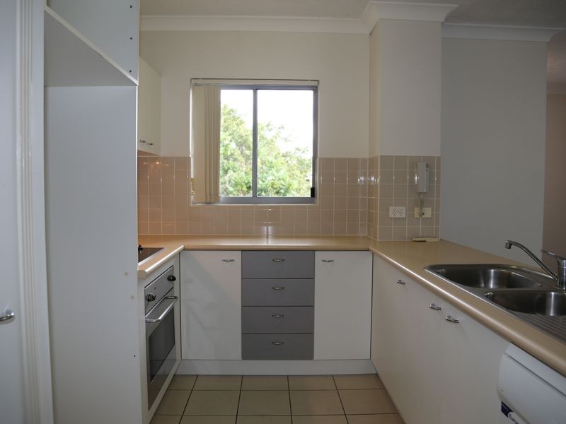 9/36 Holland Street, Toowong QLD 4066