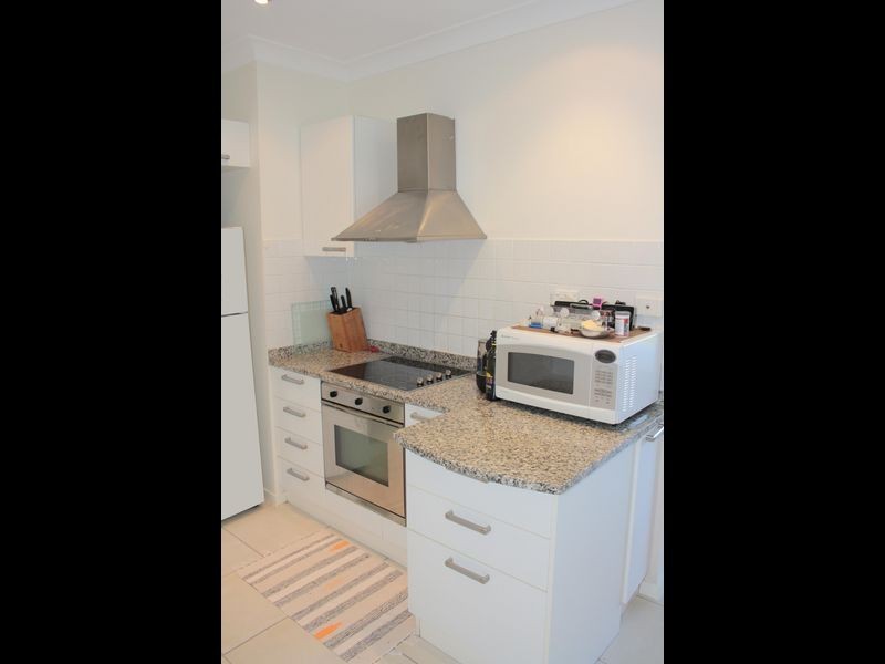 5/94 Nudgee Road, Hamilton QLD 4007