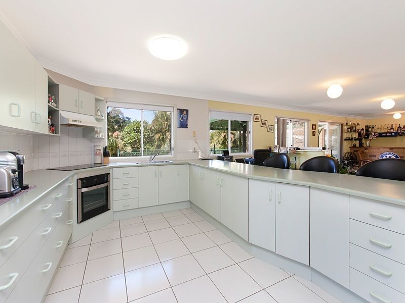 175 College Road, Karana Downs QLD 4306