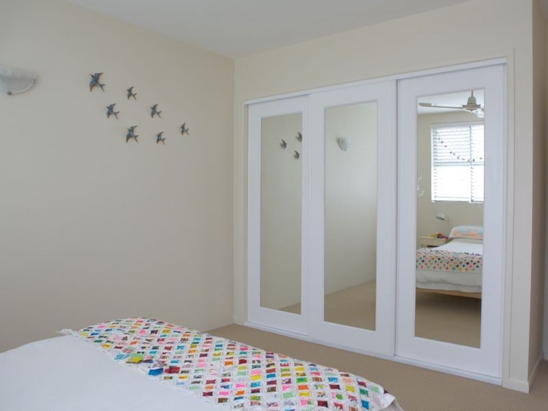 1/28 Bent Street, Toowong QLD 4066