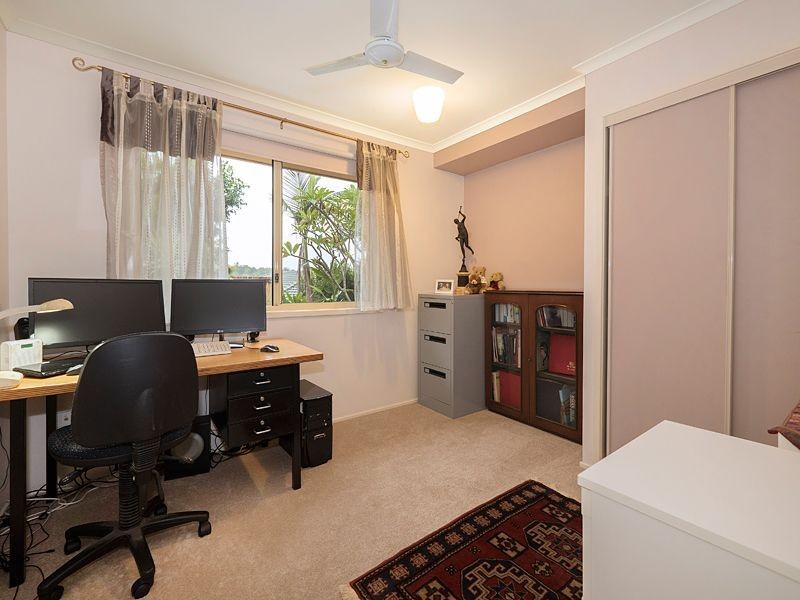 12 Dougy Place, Bellbowrie QLD 4070