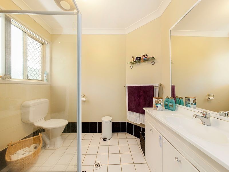 42 Vakuta Street, Fig Tree Pocket QLD 4069