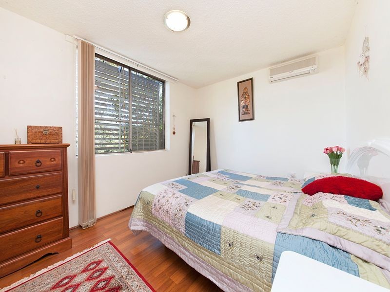 42 Walter Street, Toowong QLD 4066