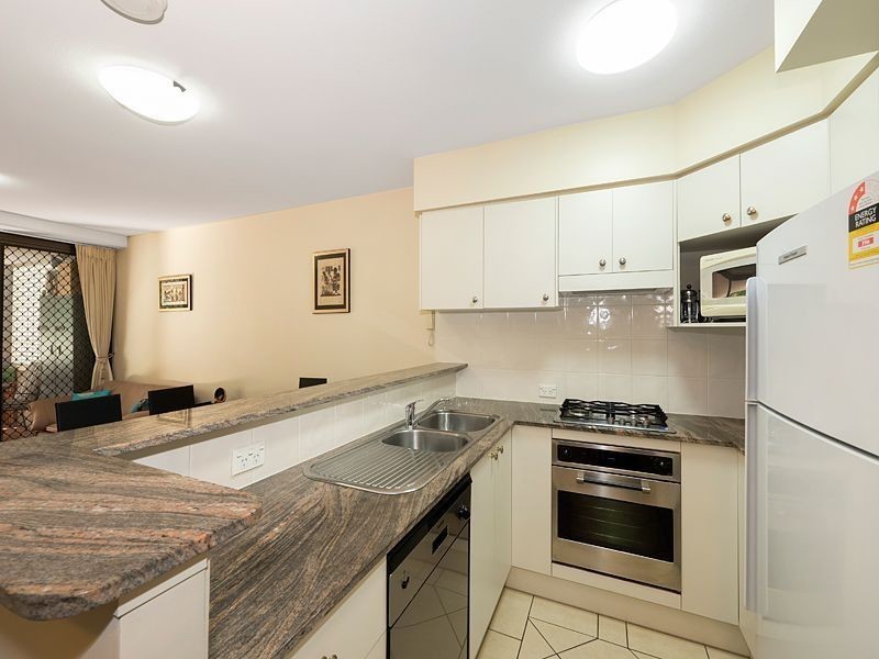 8/5-11 Chasely Street, Auchenflower QLD 4066