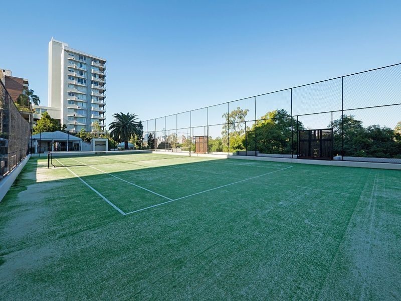 8/5-11 Chasely Street, Auchenflower QLD 4066