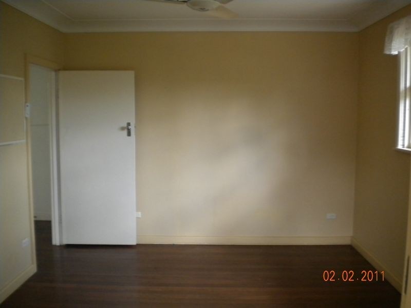 22 Ruskin Street, Taringa QLD 4068