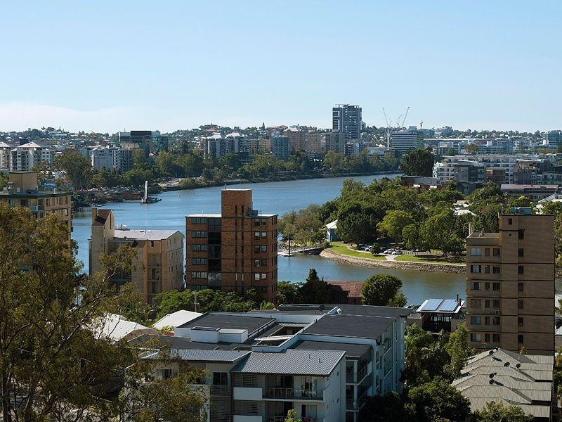 28/15 Bellevue Terrace, St Lucia QLD 4067