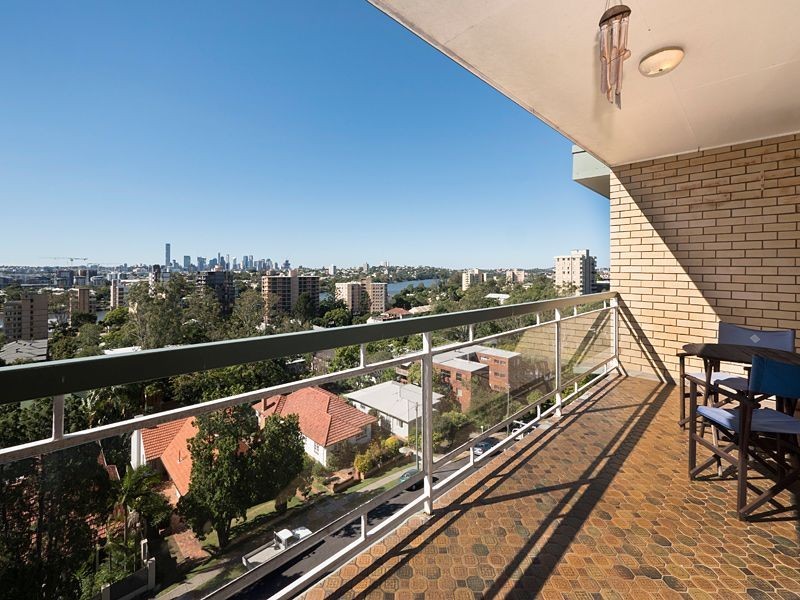 28/15 Bellevue Terrace, St Lucia QLD 4067