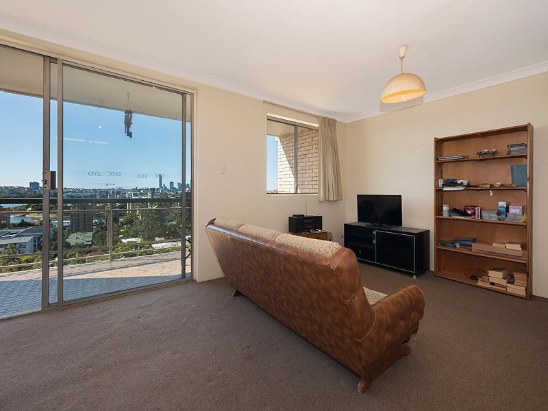 28/15 Bellevue Terrace, St Lucia QLD 4067