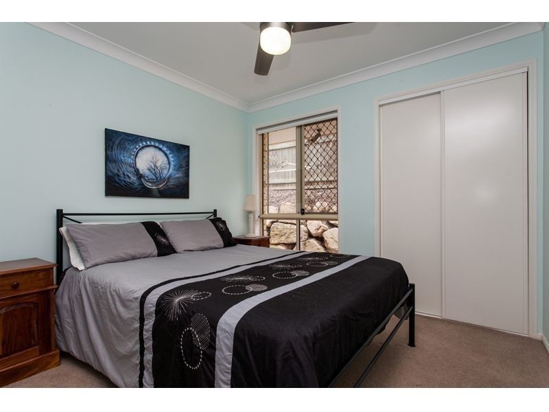 84 Salubris Place, Moggill QLD 4070