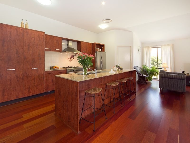 7 Witty Road, Moggill QLD 4070