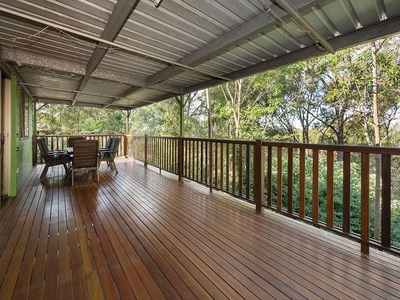 1 Mountain Vista Court, Mount Crosby QLD 4306