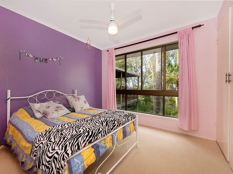 1 Mountain Vista Court, Mount Crosby QLD 4306