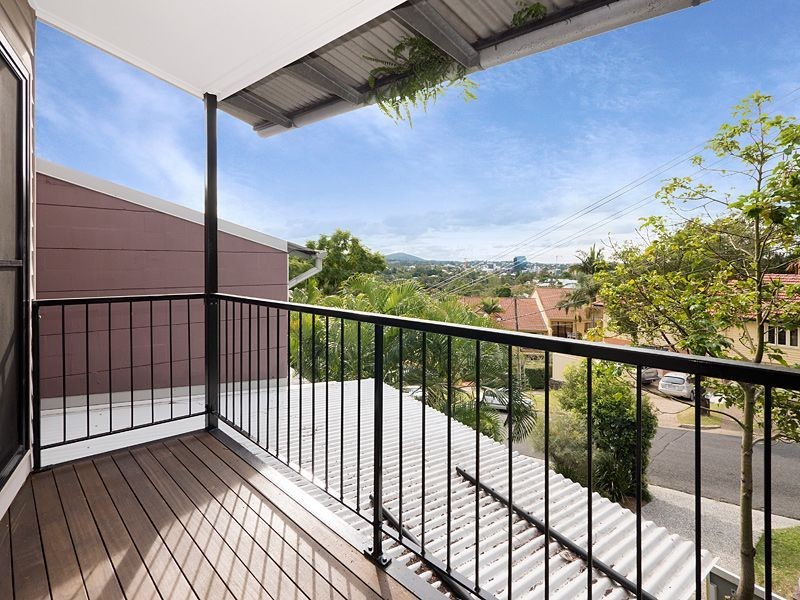 67 Bishop Street, St Lucia QLD 4067