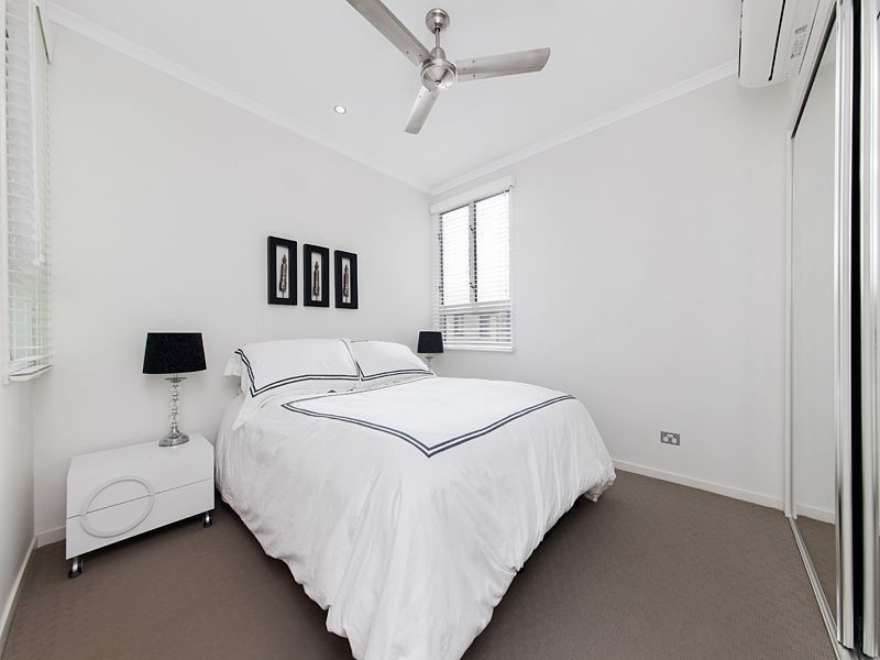 7/119 Macquarie Street, St Lucia QLD 4067