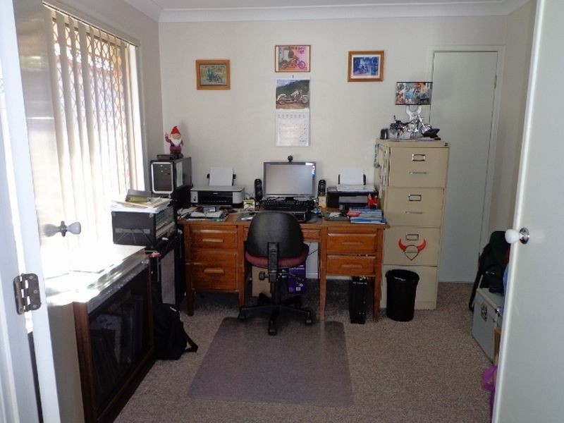 10 Curlew Place, Riverhills QLD 4074