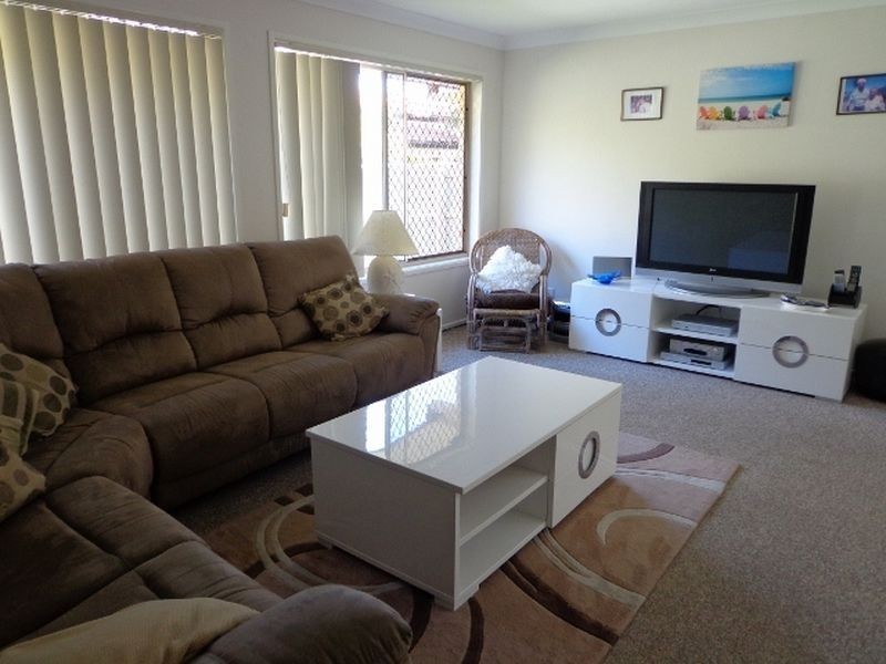 10 Curlew Place, Riverhills QLD 4074