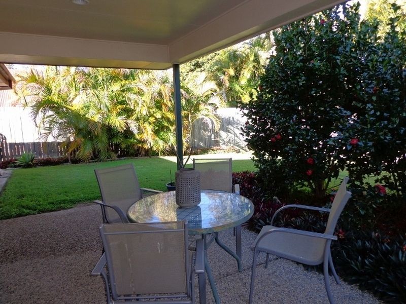 10 Curlew Place, Riverhills QLD 4074