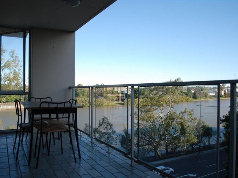 20/24 Dunmore Terrace, Auchenflower QLD 4066