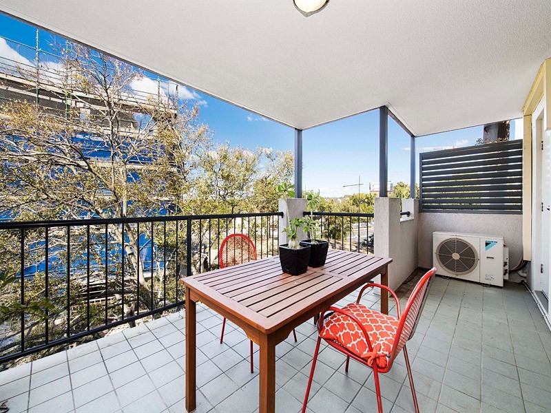 47/7 Landsborough Terrace, Toowong QLD 4066