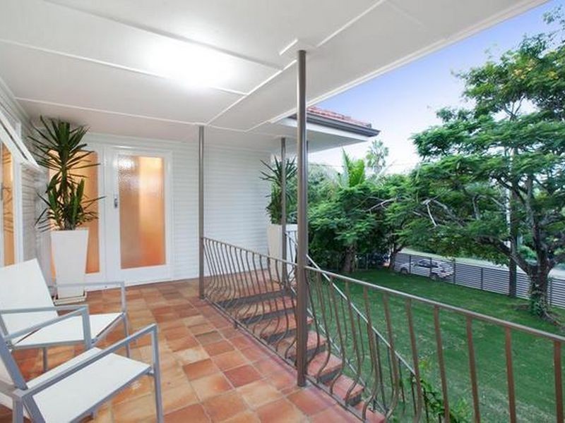 18 Bridge Street, Chelmer QLD 4068