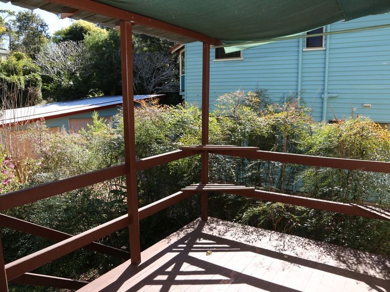 53 Orchard Terrace, St Lucia QLD 4067