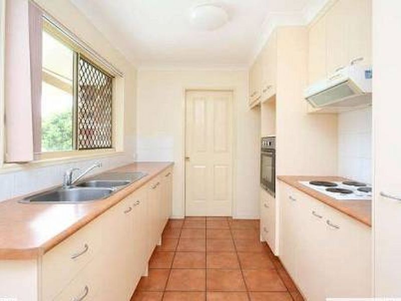 7 Volterra Place, Moggill QLD 4070