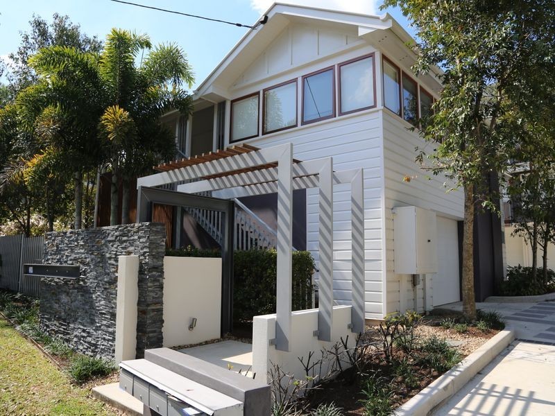 4/14 Quinn Street, Toowong QLD 4066