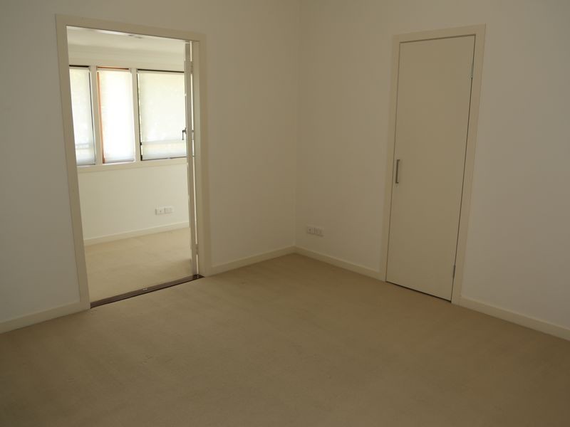 4/14 Quinn Street, Toowong QLD 4066