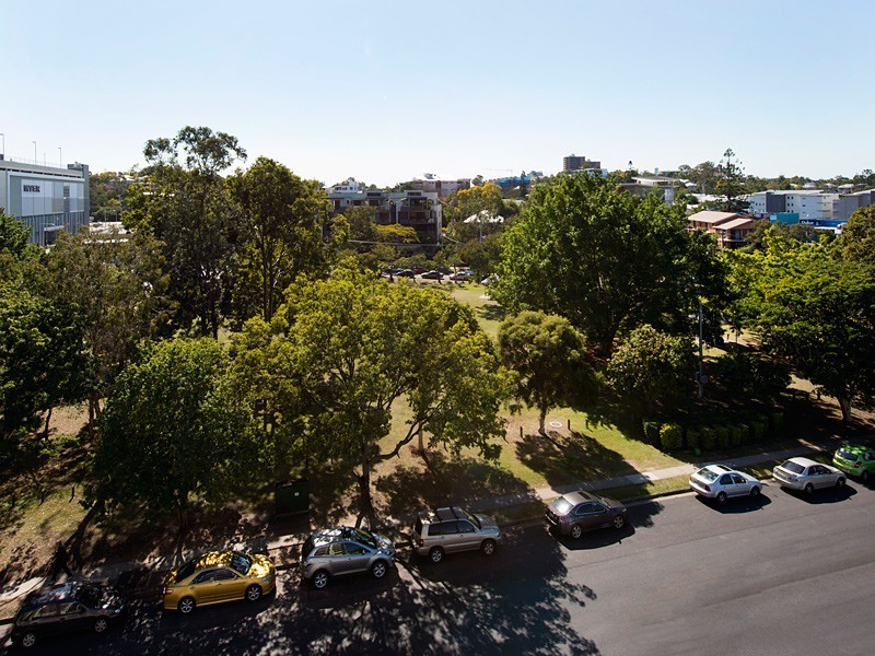 36/28 Belgrave Road, Indooroopilly QLD 4068