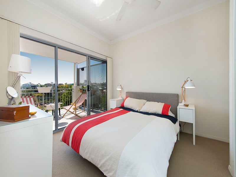 36/28 Belgrave Road, Indooroopilly QLD 4068