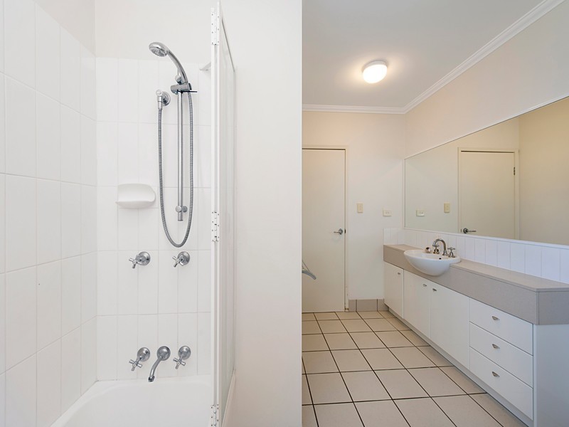 36/28 Belgrave Road, Indooroopilly QLD 4068