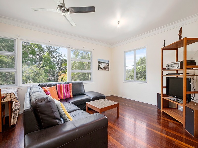 7 Turner Street, Indooroopilly QLD 4068