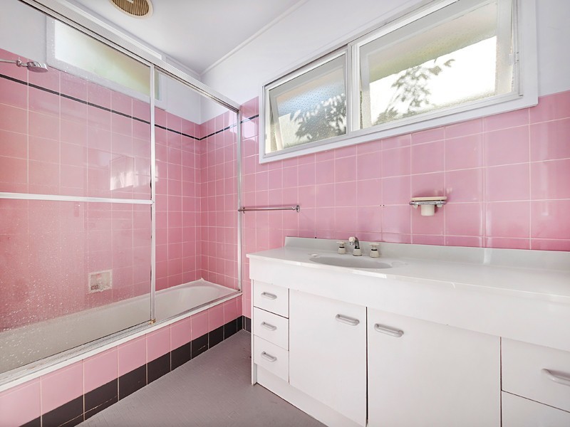 7 Turner Street, Indooroopilly QLD 4068