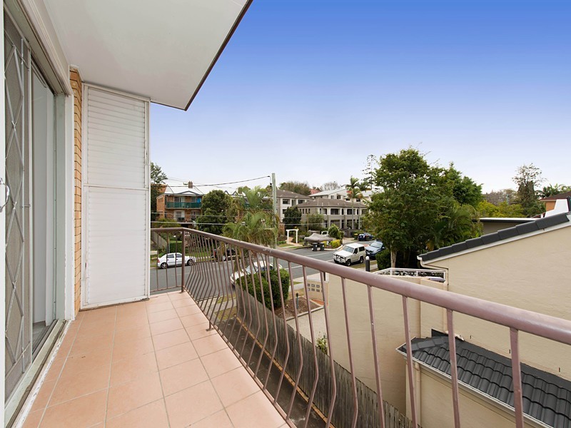 2/9 Cadell Street, Toowong QLD 4066
