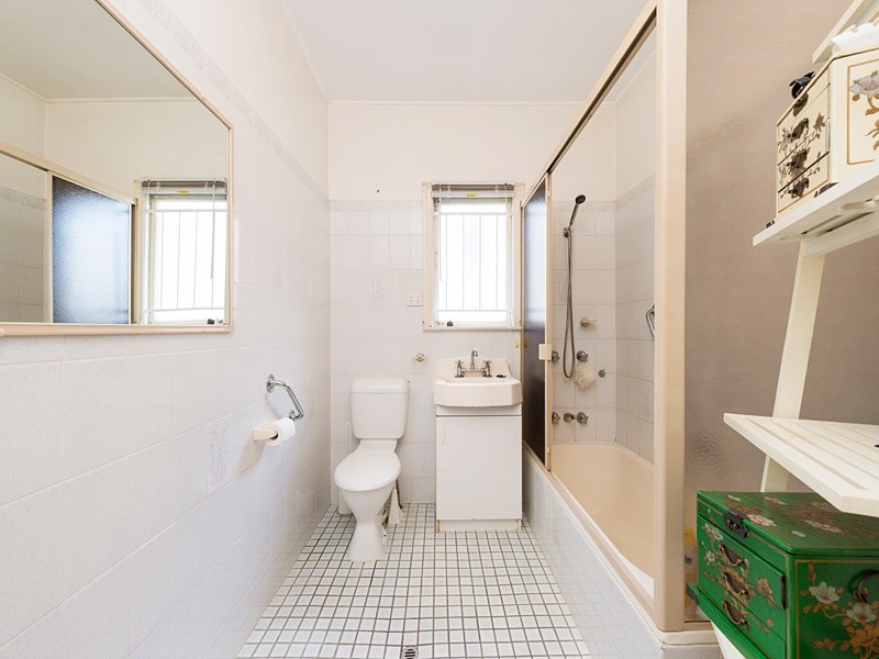 951 Moggill Road, Kenmore QLD 4069