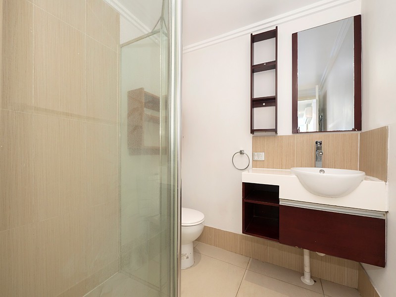 101/28 Dengate Lane, St Lucia QLD 4067