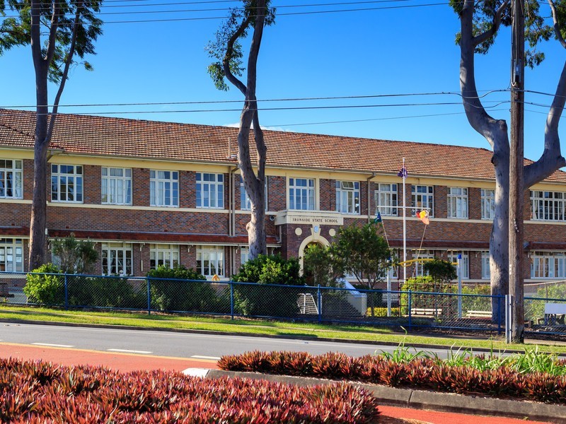 101/28 Dengate Lane, St Lucia QLD 4067