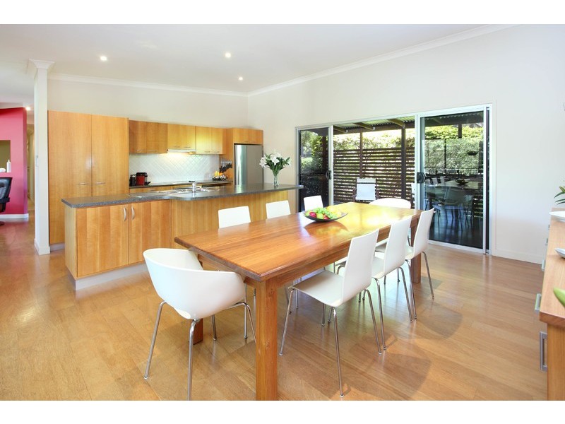 13 Nankin Street, Fig Tree Pocket QLD 4069