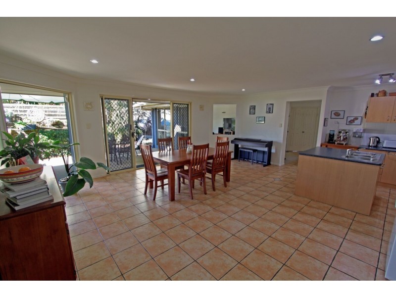 7 Glenwood Place, Moggill QLD 4070