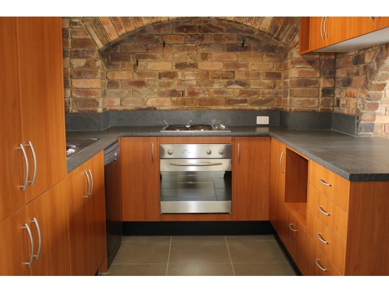 4/37 Waverley Road, Taringa QLD 4068