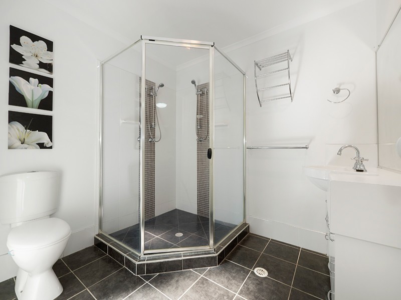 47 Westaway Crescent, Bellbowrie QLD 4070