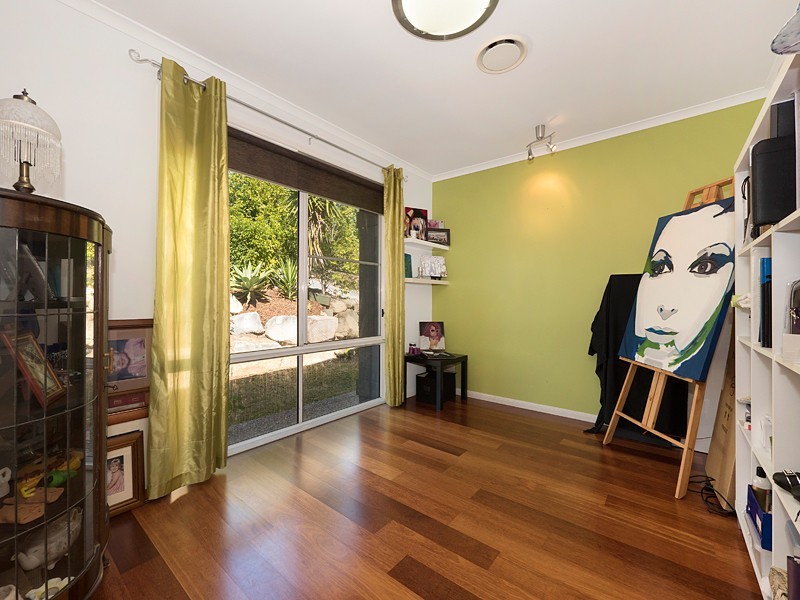 47 Westaway Crescent, Bellbowrie QLD 4070